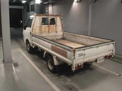 NISSAN VANETTE TRUCK