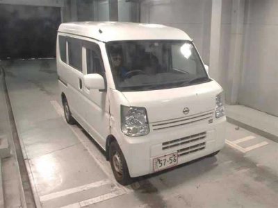 NISSAN NV100 CLIPPER