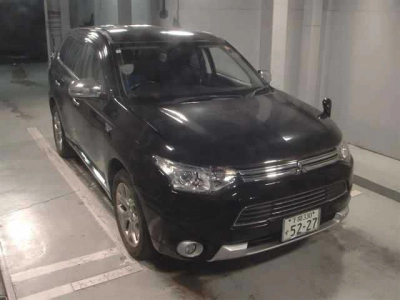 MITSUBISHI OUTLANDER PHEV