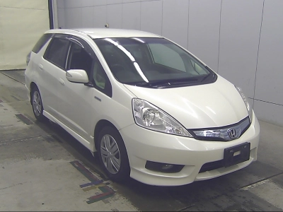 HONDA FIT SHUTTLE