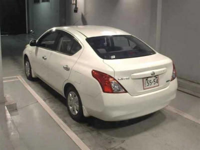 NISSAN TIIDA LATIO