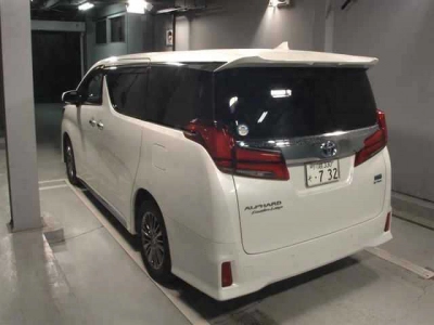 TOYOTA ALPHARD HYBRID