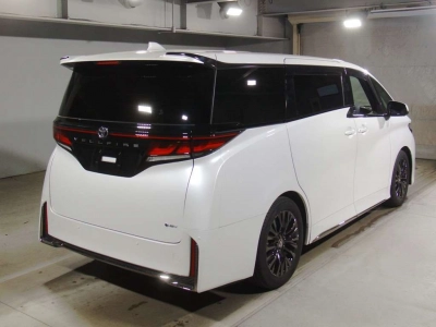 TOYOTA VELLFIRE HYBRID