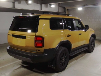 TOYOTA LAND CRUISER 250