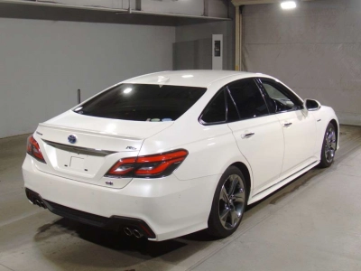 TOYOTA CROWN HYBRID