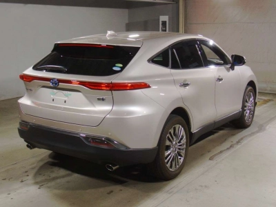 TOYOTA HARRIER HYBRID