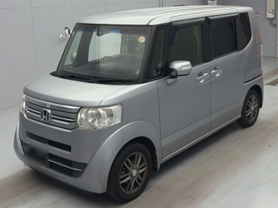 HONDA N BOX +
