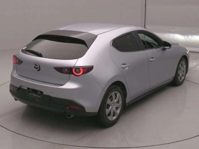MAZDA MAZDA3 FASTBACK