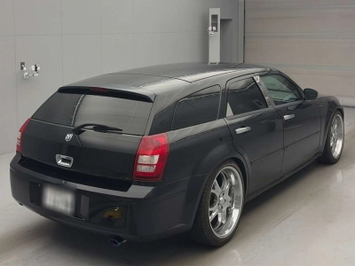 DODGE MAGNUM