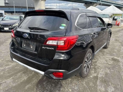 SUBARU OUTBACK