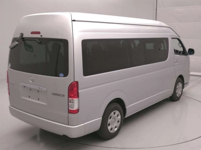 TOYOTA HIACE WAGON