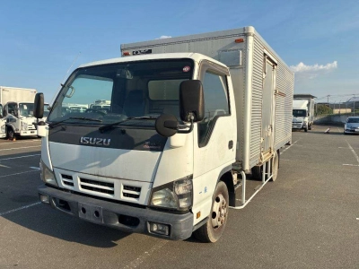 ISUZU ELF