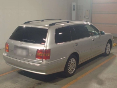 TOYOTA CROWN ESTATE