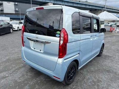 HONDA N BOX