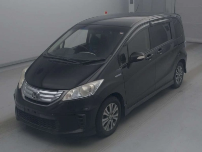 HONDA FREED HYBRID