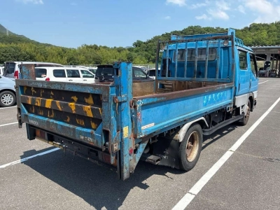 MITSUBISHI CANTER
