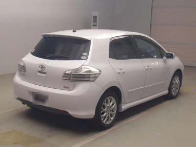 TOYOTA BLADE