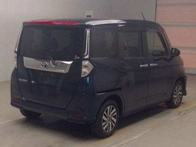 TOYOTA CROWN CROSSOVER