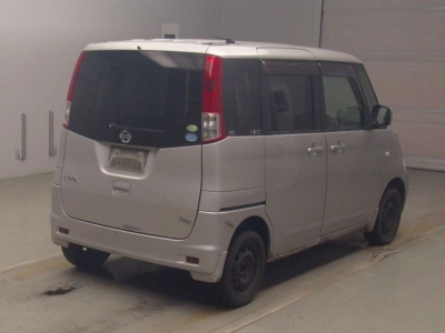 NISSAN ROOX