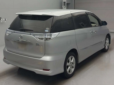 TOYOTA ESTIMA HYBRID