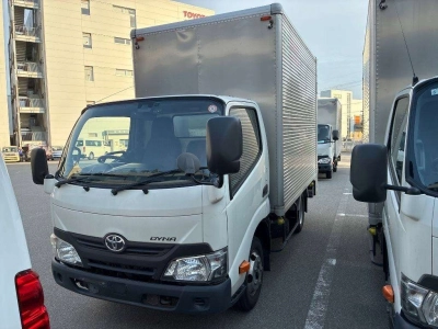 TOYOTA DYNA TRUCK