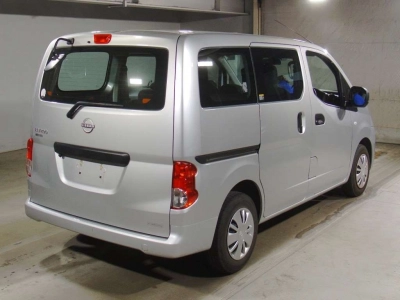 NISSAN NV200 VANETTE VAN