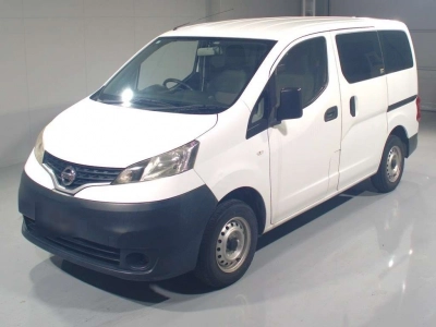 NISSAN NV200 VANETTE VAN