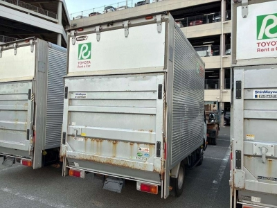 TOYOTA DYNA TRUCK