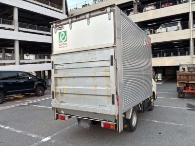 TOYOTA DYNA TRUCK