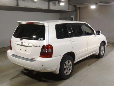 TOYOTA KLUGER