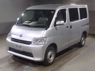 TOYOTA TOWN ACE VAN
