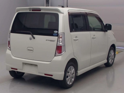 SUZUKI WAGON R STINGRAY