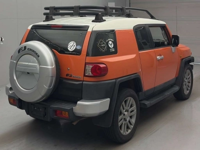 TOYOTA FJ CRUISER