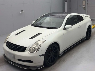 NISSAN SKYLINE