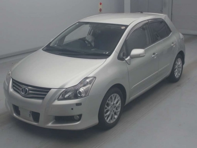 TOYOTA BLADE