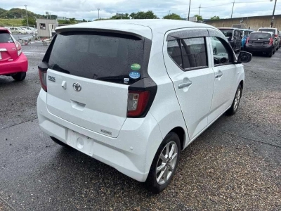TOYOTA PIXIS EPOCH