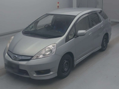 HONDA FIT SHUTTLE HYBRID