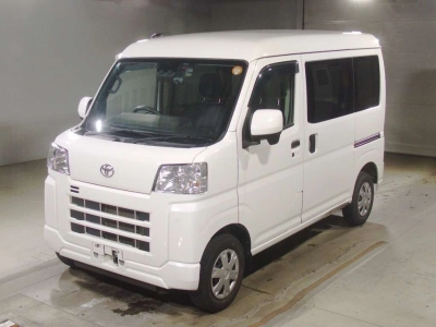 TOYOTA PIXIS VAN