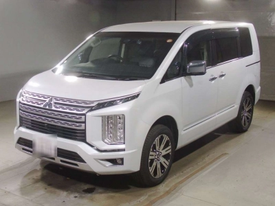 MITSUBISHI DELICA D:5