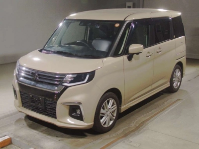 MITSUBISHI DELICA D:2
