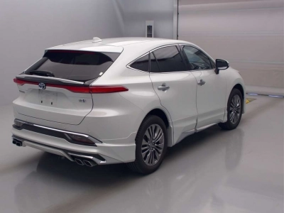 TOYOTA HARRIER HYBRID
