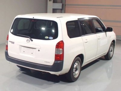 MAZDA FAMILIA VAN