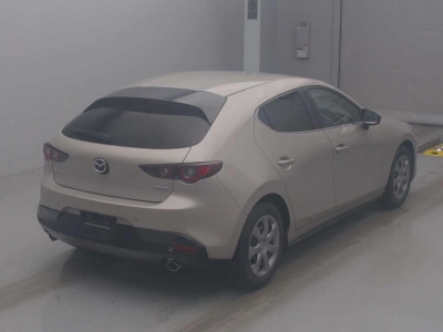 MAZDA MAZDA3 FASTBACK