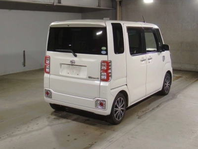 DAIHATSU WAKE