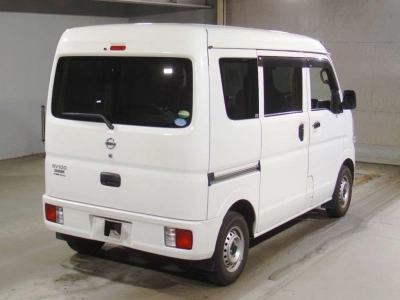 NISSAN NV100 CLIPPER