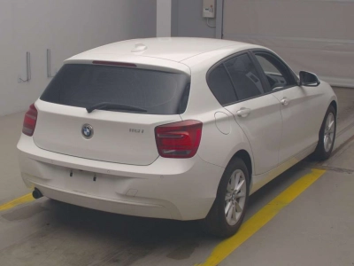 BMW 1 SERIES