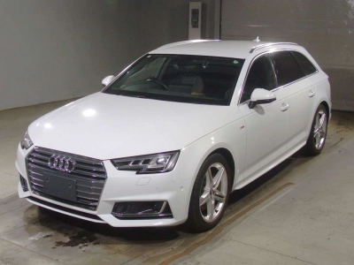 AUDI A4 AVANTE