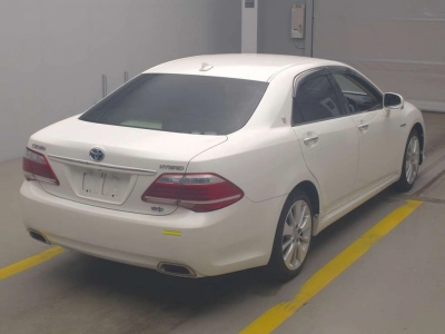 TOYOTA CROWN HYBRID