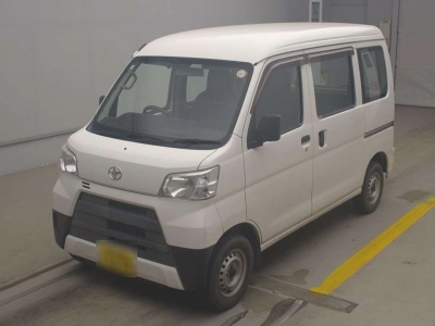 TOYOTA PIXIS VAN