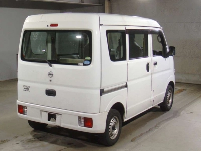 NISSAN NV100 CLIPPER